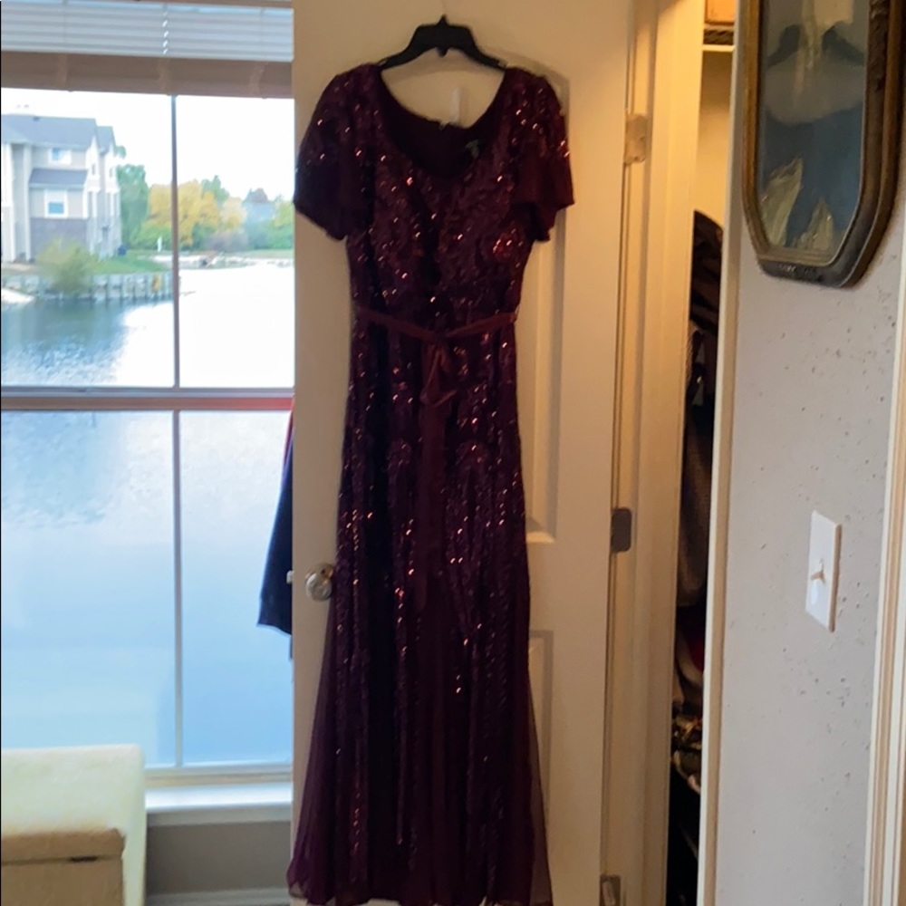 Dress - Picture 2 of 4